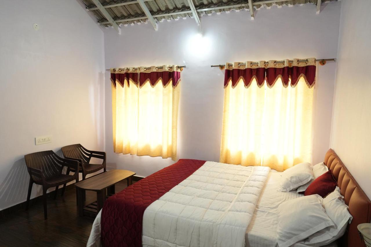 Greenhouse Homestay Siddāpur Exterior foto
